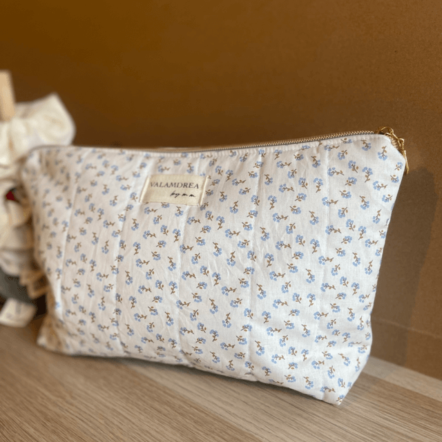 Trousse de toilette fleurie
